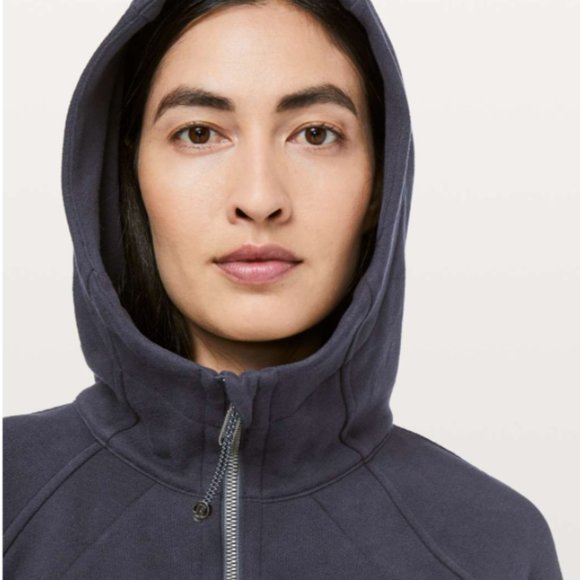 Lululemon Scuba IV Hoodie - Picture 3 of 12